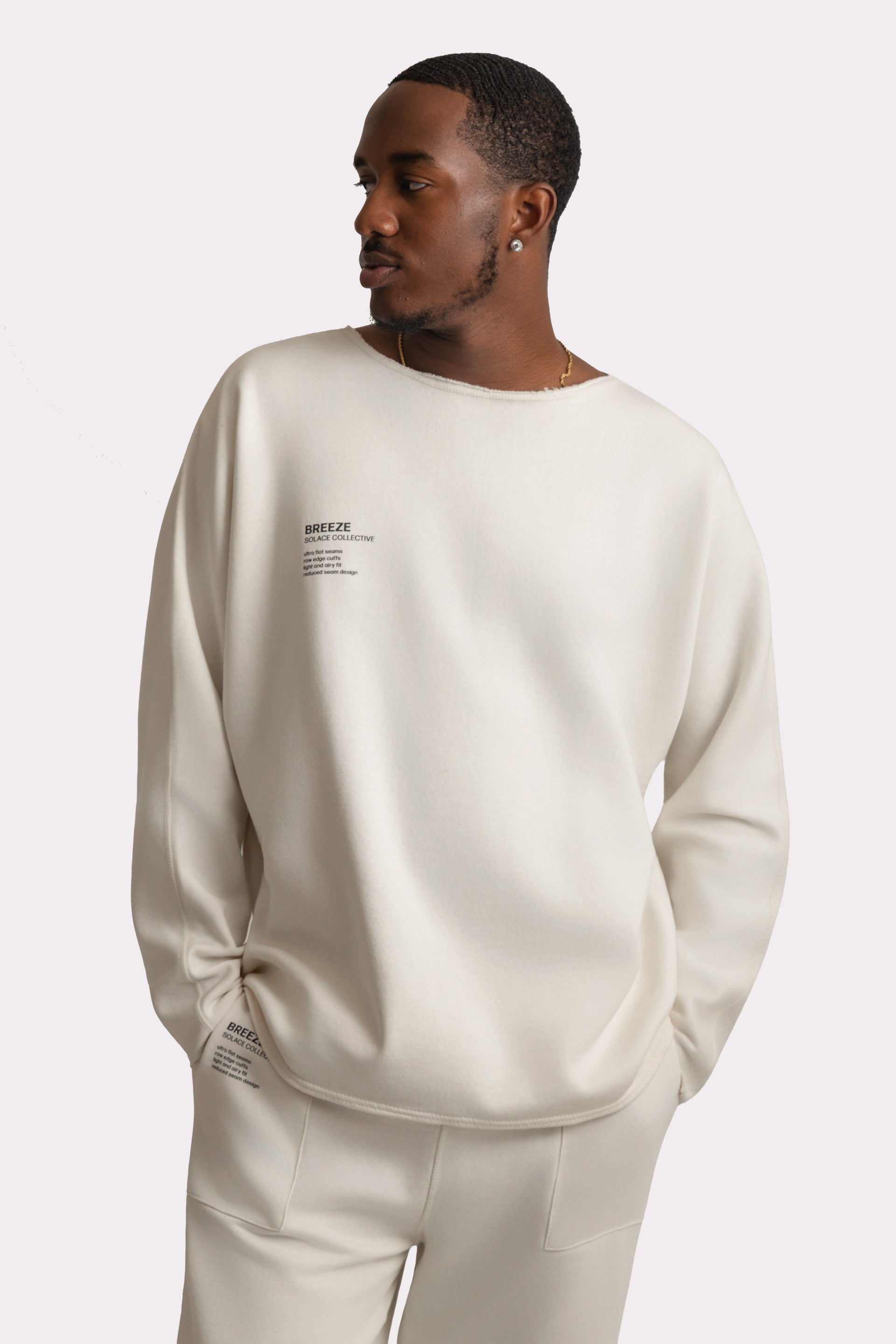 BREEZE CREW NECK IVORY [pre-order only]