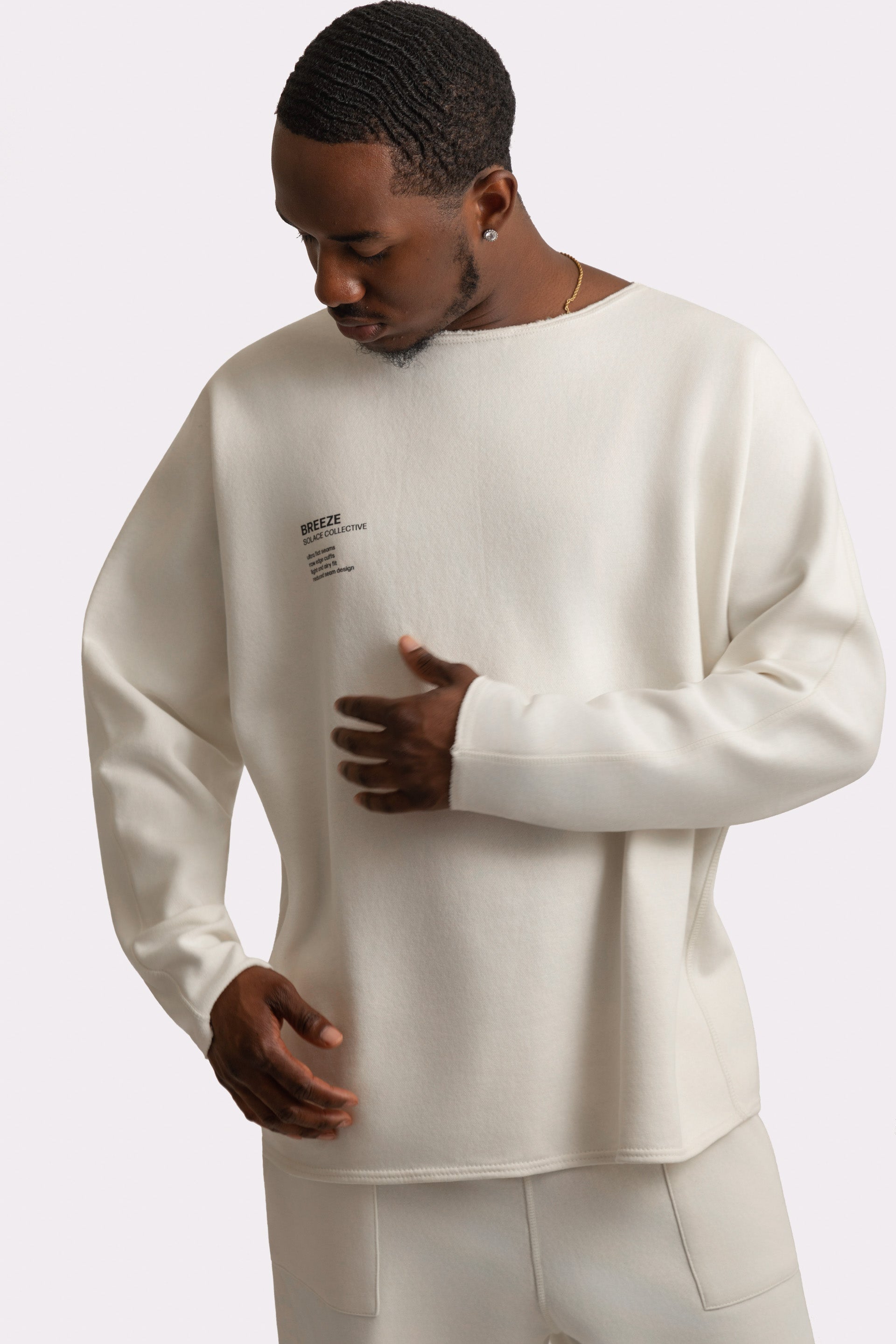 BREEZE CREW NECK IVORY [pre-order only]