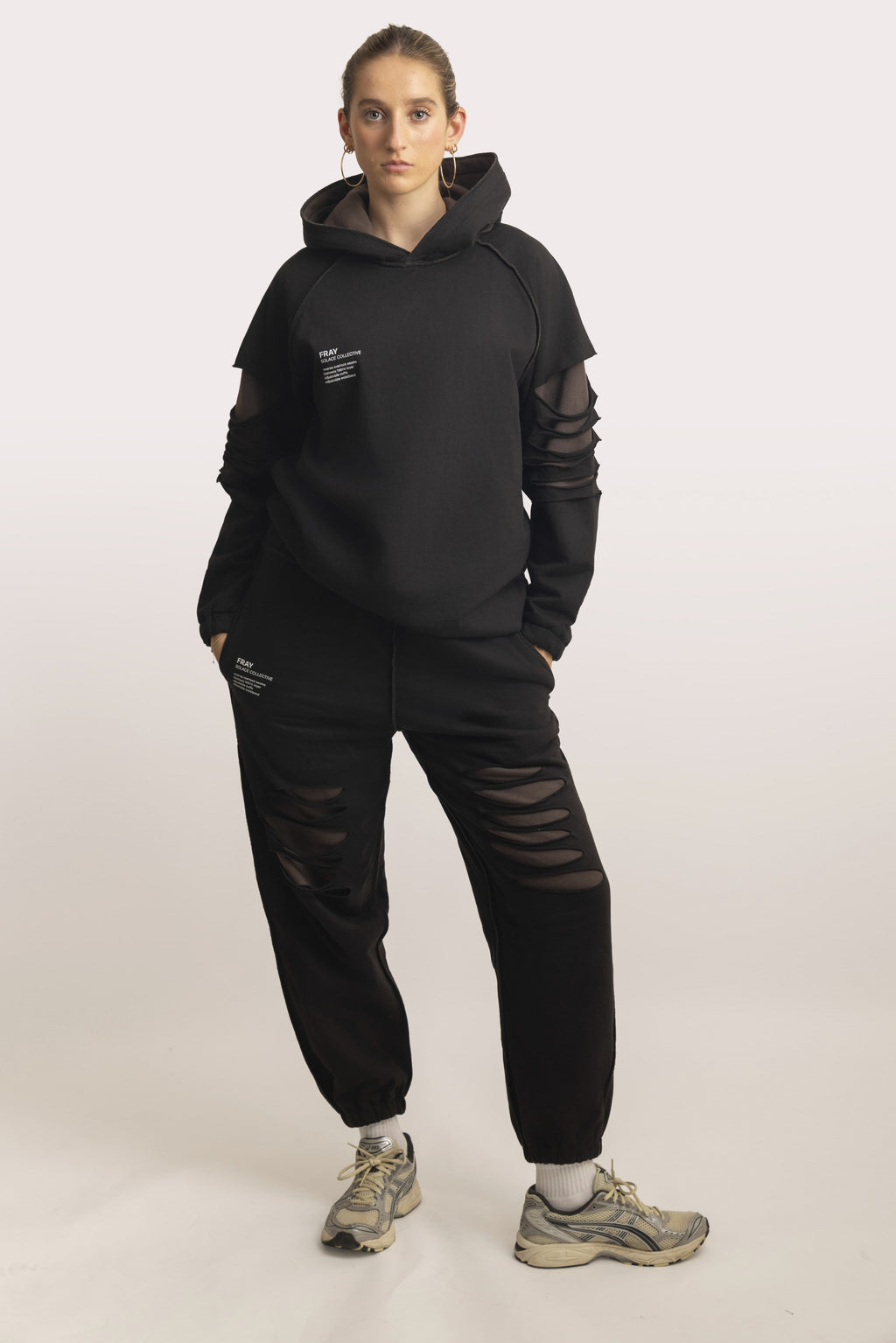 FRAY HOODIE BLACK [pre-order only]